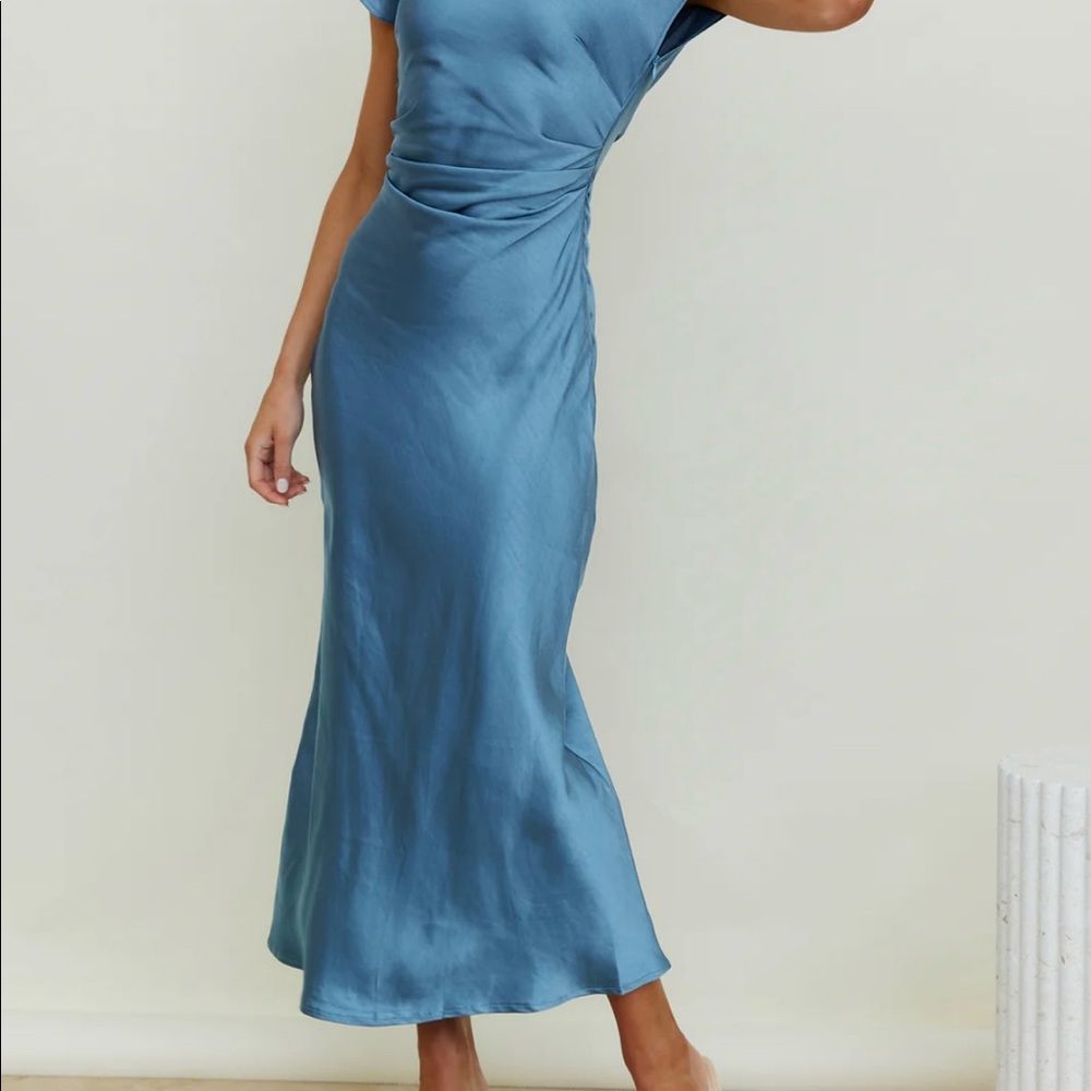 Hello Molly, blue silk midi dress! Worn once and in perfect condition!